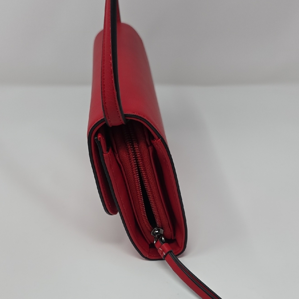Simply Vera Vera Wang Red Mini Crossbody Wallet Bag NWT - Picture 9 of 12